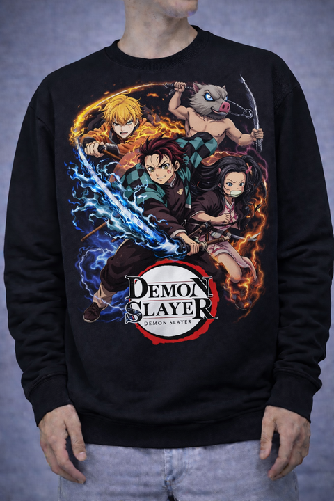 Demon Slayer – Tanjiro & Nezuko Battle Scene Sweatshirt